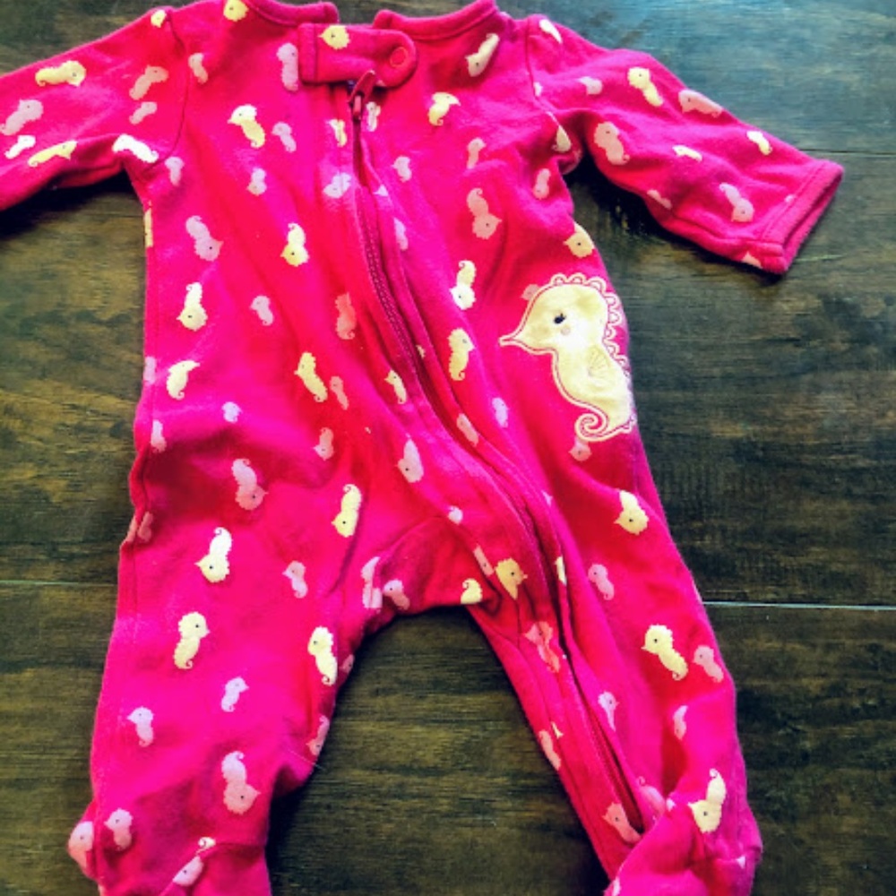 Pajama Set - Picture 3 of 4